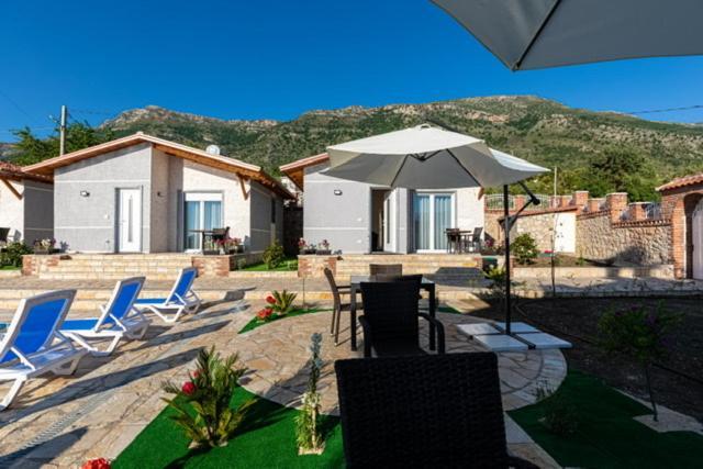 Vila Llano Vlore Bagian luar foto